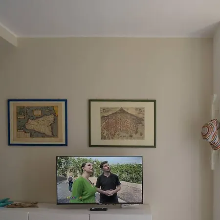 Marta Aci Trezza Apartment *