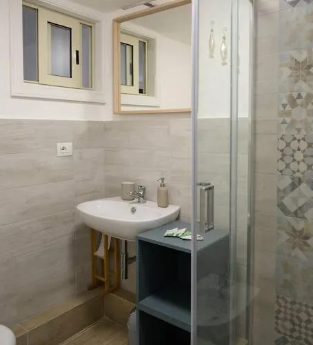 Apartman Marta Aci Trezza *